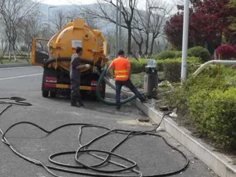 青岛市北区投下水道 专业管道清淤抽淤泥 抽化粪池抽污水