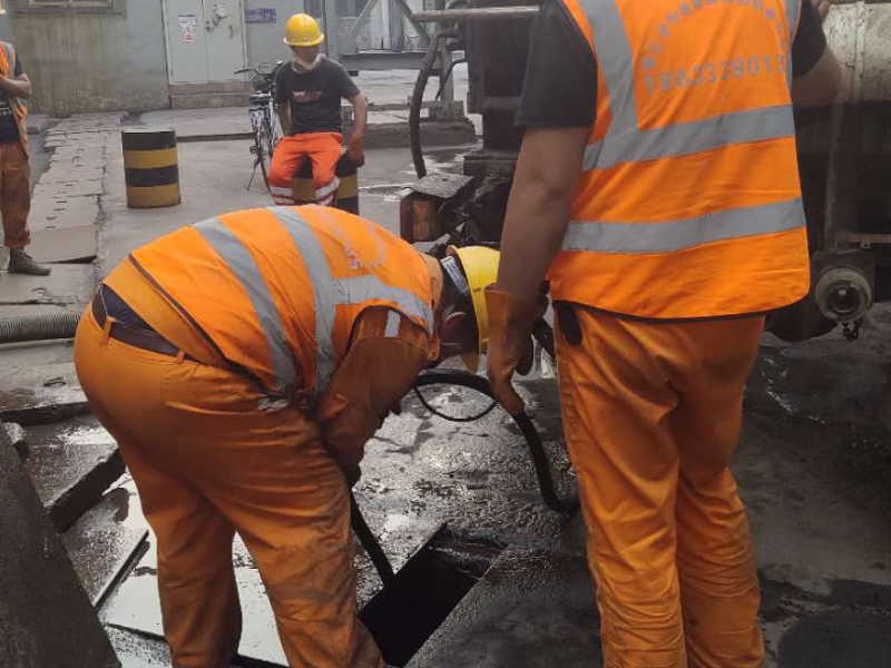 青岛市北区投下水道 市北区李师傅疏通下水道