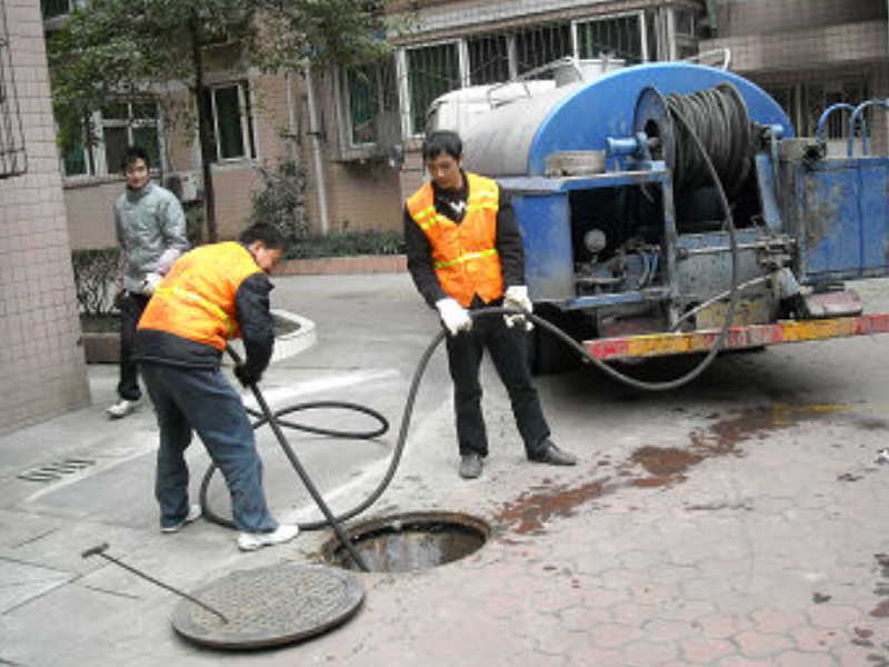 市北机械投下水 维修马桶 通马桶 清洗下水道 抽粪