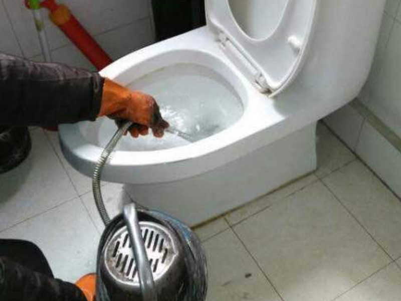 青岛市北区疏通下水道管道疏通机械通下水道