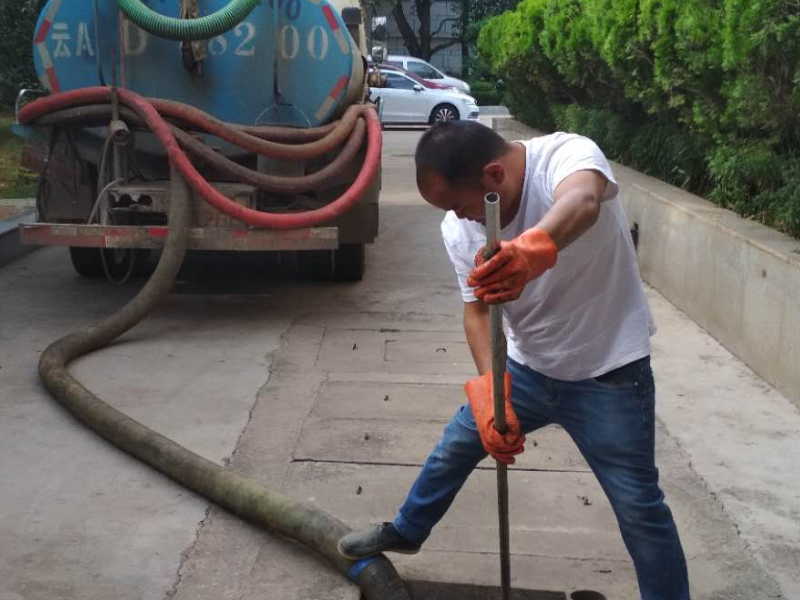 青岛市北区周边抽粪 疏通下水管道服务热线电话